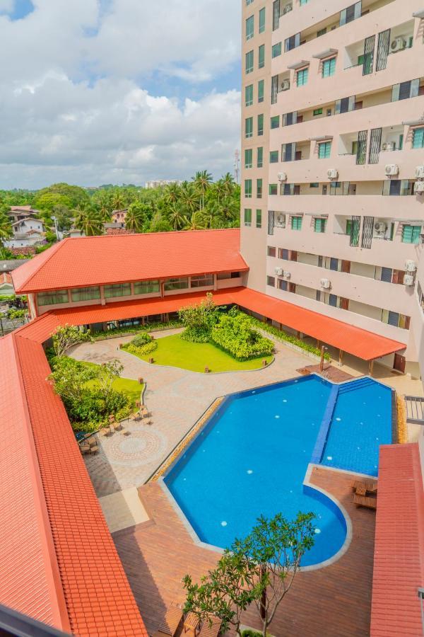 Oceanfront Galle Apartment L4-10 ภายนอก รูปภาพ