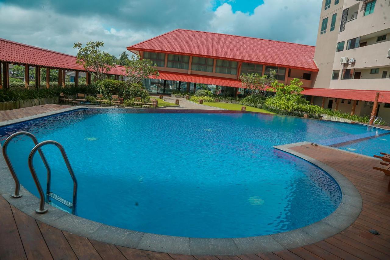 Oceanfront Galle Apartment L4-10 ภายนอก รูปภาพ